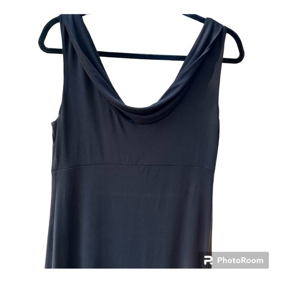 Comfy, little, black, Spense dress, size large, stretch, scoop back. - Picture 4 of 4